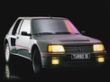 Peugeot 205 1984 года