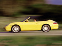 Porsche 911 Cabriolet 2001 года