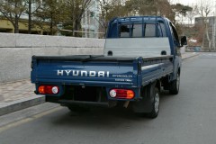 Hyundai H-100