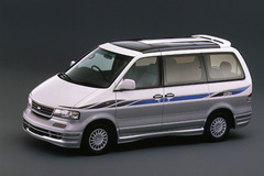 Nissan Largo 1995 года