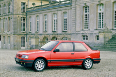 Peugeot 309 1986 года