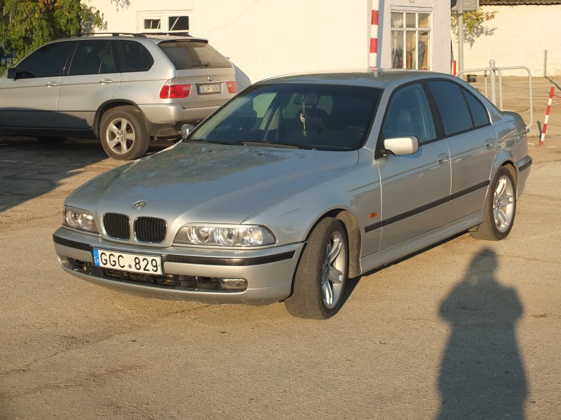 BMW 5-серия 1999